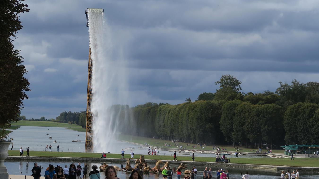 « Waterfall » est probablement la pièce la plus spectaculaire parmi celles présentées. PHOTO « LA VOIX »
