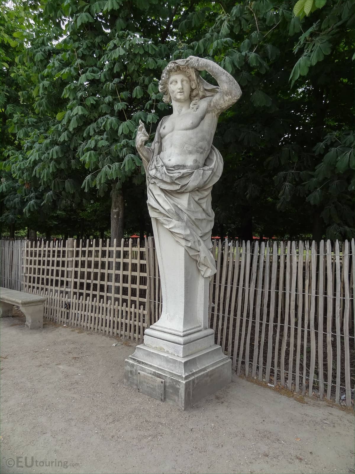 Résultat de recherche d'images pour "VERTUMNE tuileries"