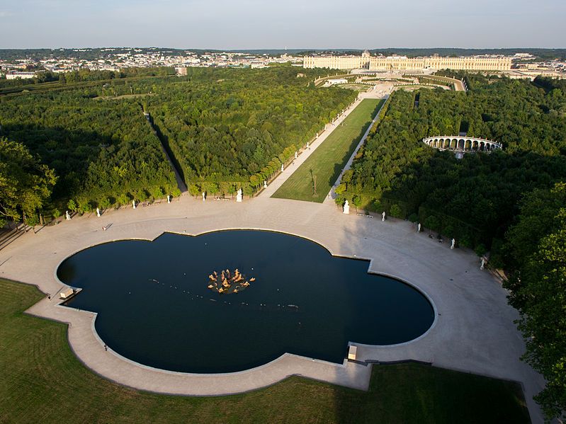 799px-vue_ac3a9rienne_du_domaine_de_versailles_par_toucanwings_-_creative_commons_by_sa_3-0_-_146