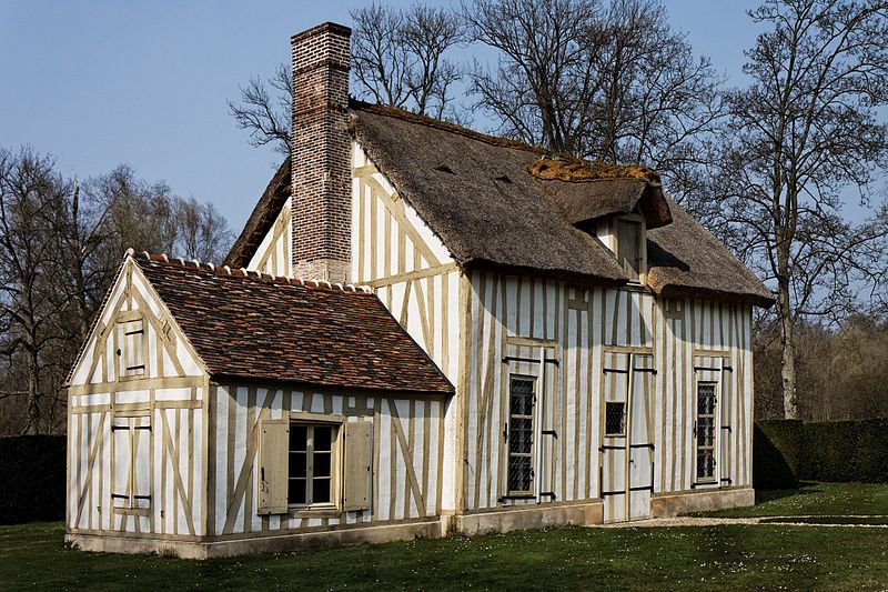 Maisonnette à colombage, hameau