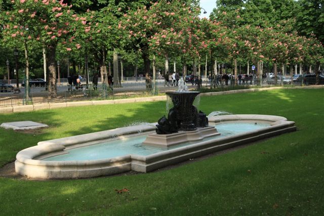 ob_e654ff_paris-bassin-du-petit-palais